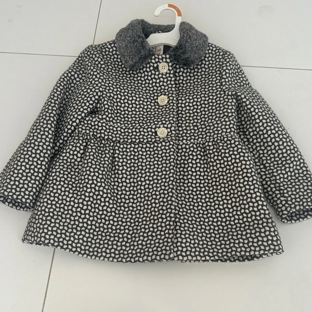 Cat & Jack  Kids' gray and White Patterned Coat 5T